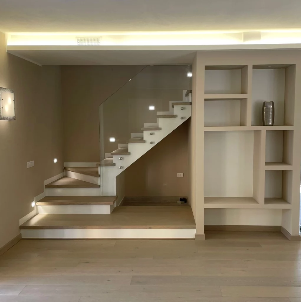 Rivestimenti scale per interni